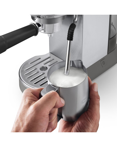 Кофеварка DeLonghi EC 890 M