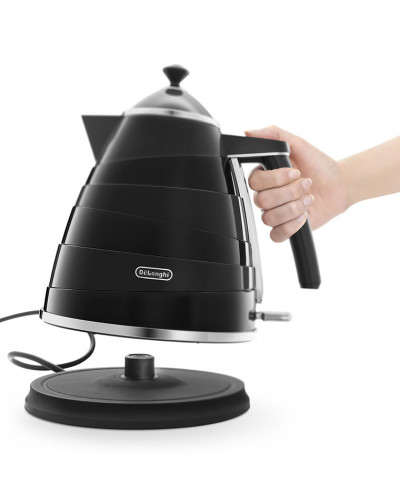 Электрочайник DeLonghi KBA 2001 BK